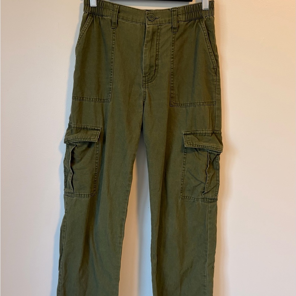 Aeropostale Straight Leg Cargo Pants